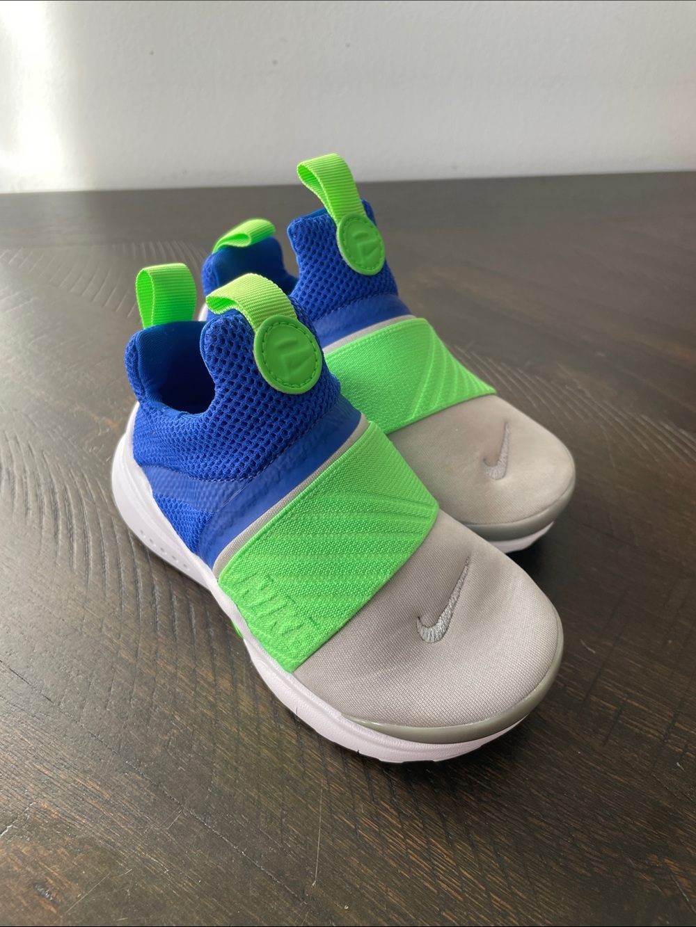 Nike Kids Slip-On Sneakers in Blue, Neon Green & Gray